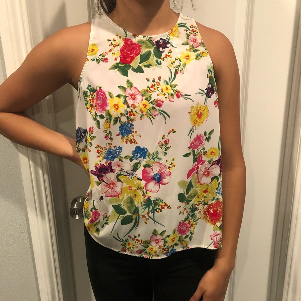 Floral top